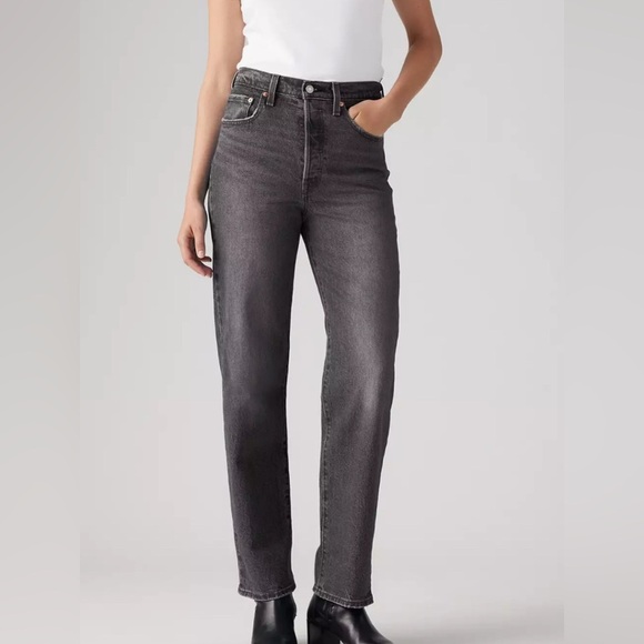 NWT Women’s Faded Black Button-fly No Rips LEVI’S Ribcage Straight Ankle Pants - Picture 3 of 11